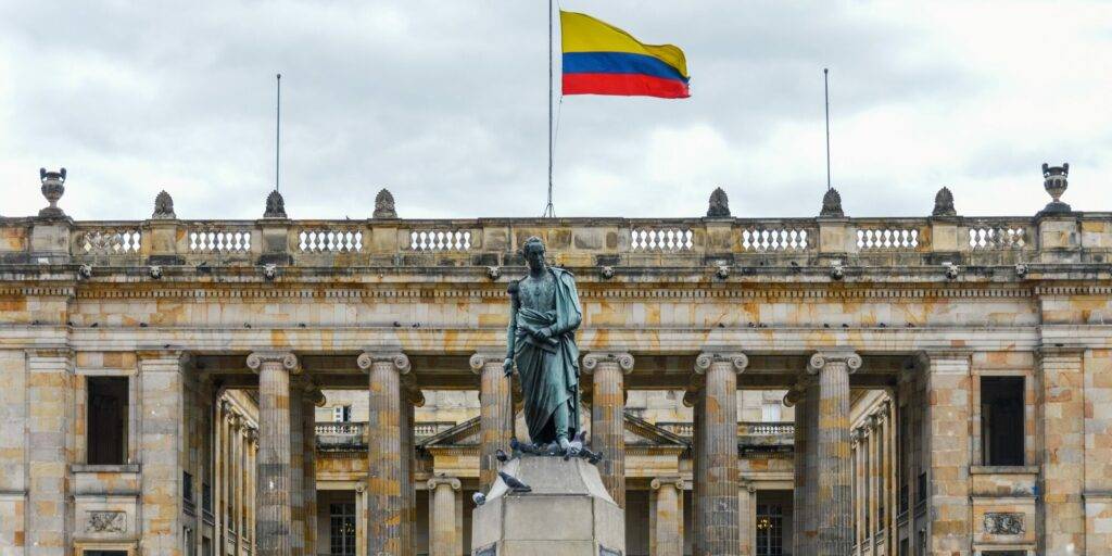 CABECERA PROGRAMA COLOMBIA EXTENDIDO